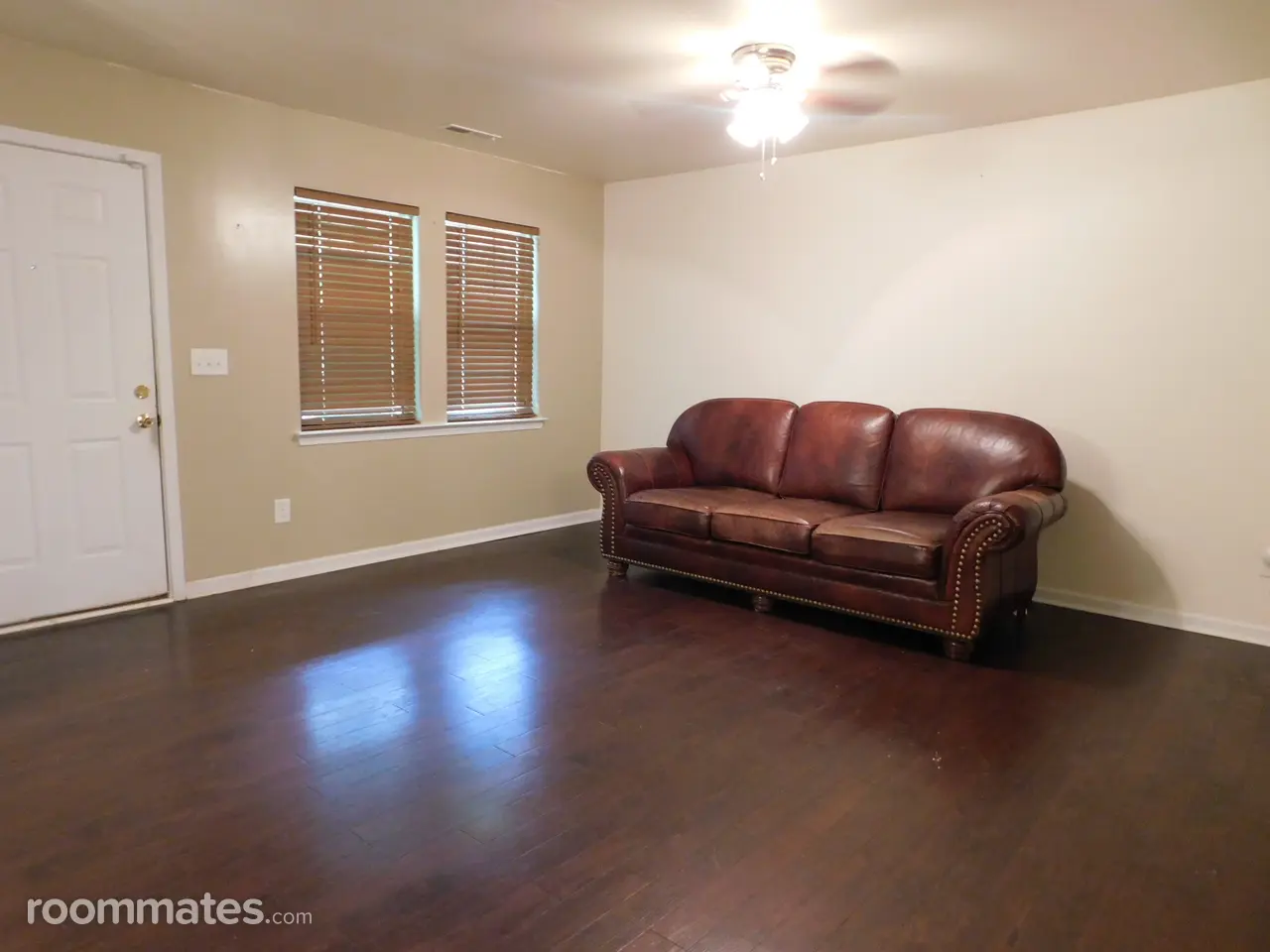 Profile photo 1 of 11