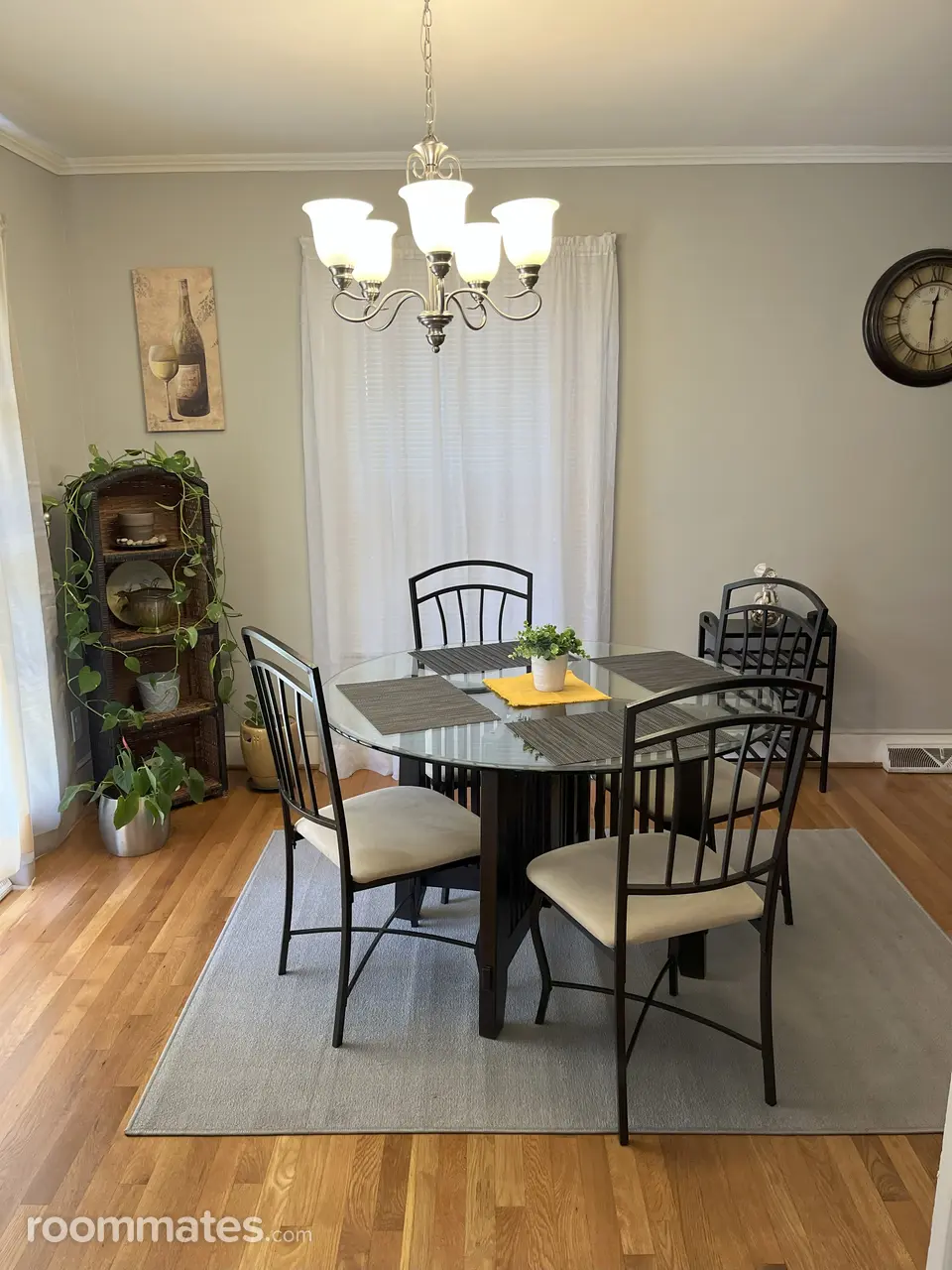 Profile photo 3 of 11