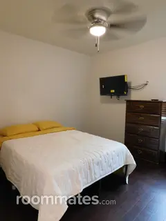 Room for rent in Gastonia, NC $800, house