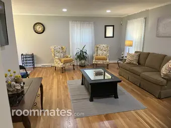 Room for rent in Gastonia, NC $1000, house