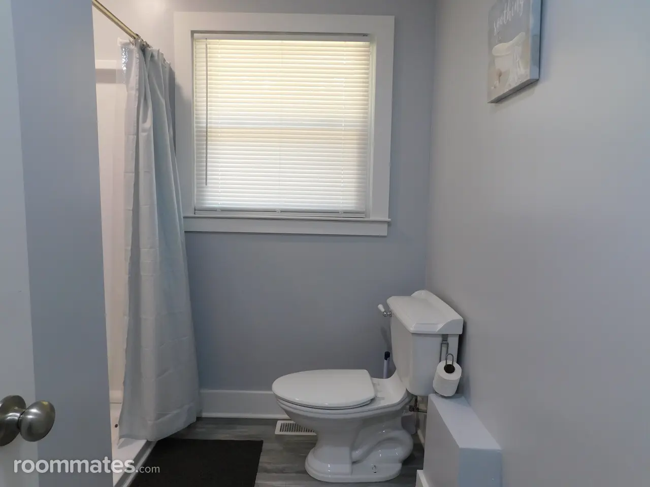 Profile photo 7 of 11