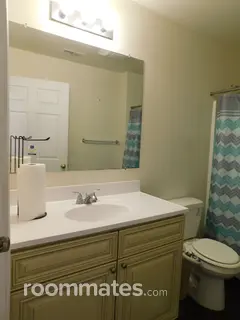 Room for rent in Gastonia, NC $800, house