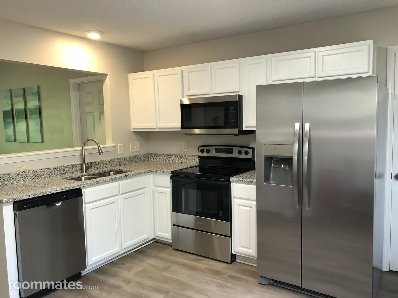 Profile photo 4 of 11