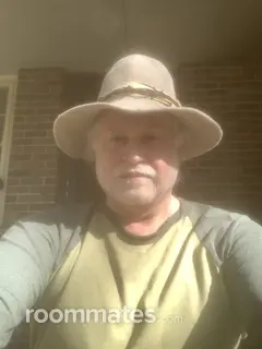 Roommate looking Groton, CT, $2000