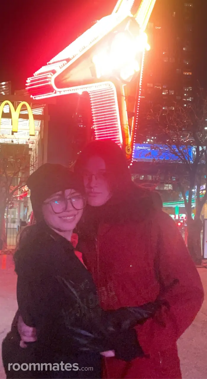 Profile photo 1 of 1