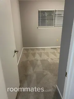 Room for rent in Hyattsville, MD $1000, townhouse