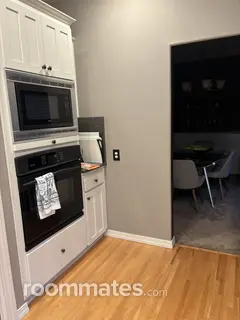 Room for rent in Hillsboro, OR $995, house