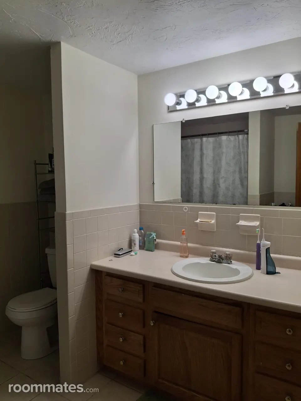 Profile photo 5 of 10