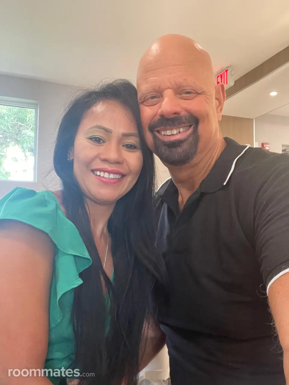 Profile photo 21 of 21