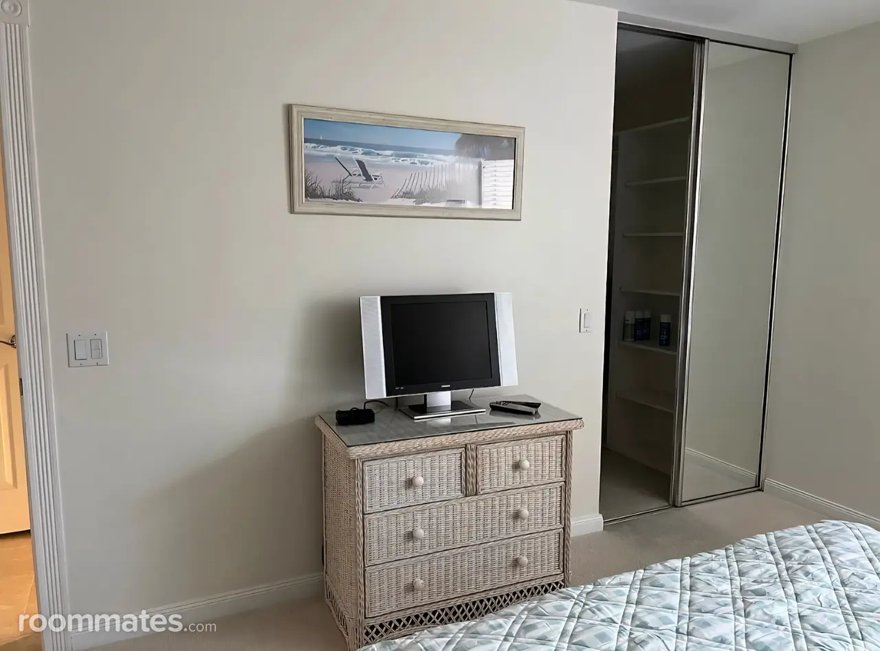 Profile photo 4 of 5