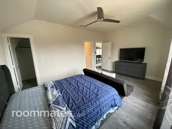 Room for rent in Grand Prairie, TX $870, house