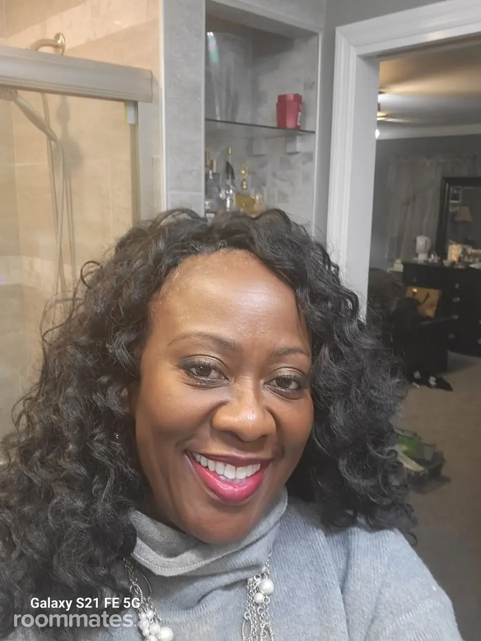 Profile photo 8 of 8