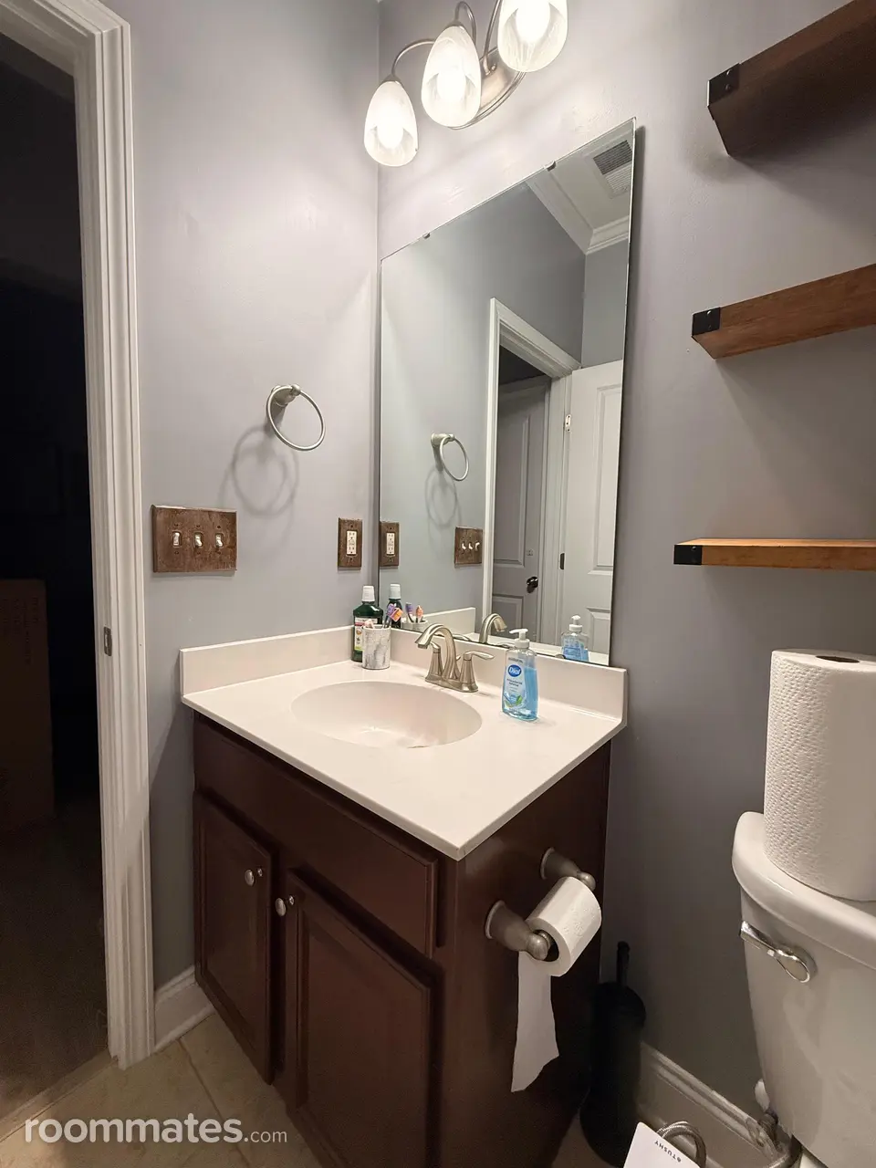 Profile photo 6 of 9