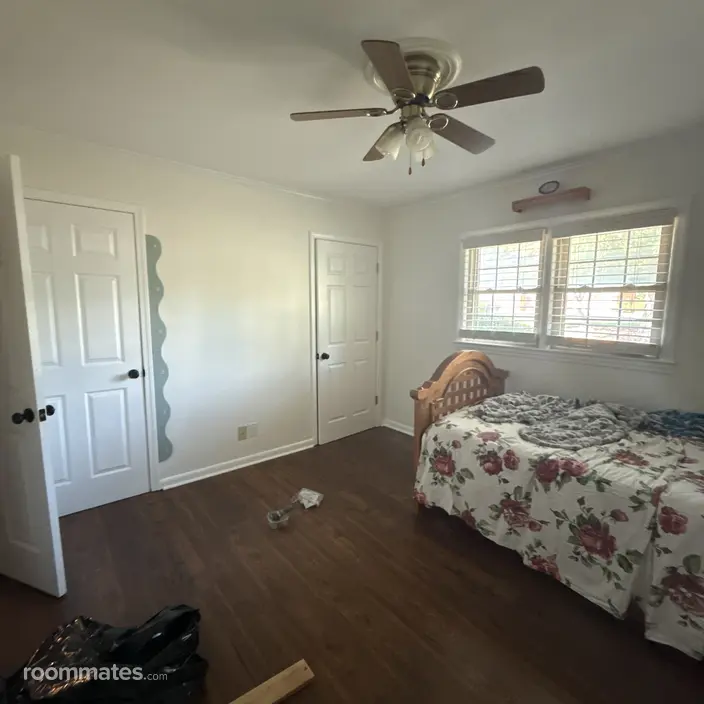 Room for rent in Reidsville, NC $1000, house