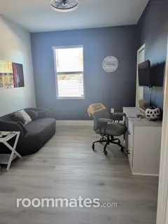 Room for rent in Englewood, FL $1000, house