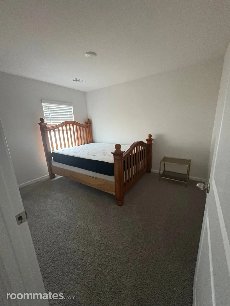 Profile photo 2 of 4