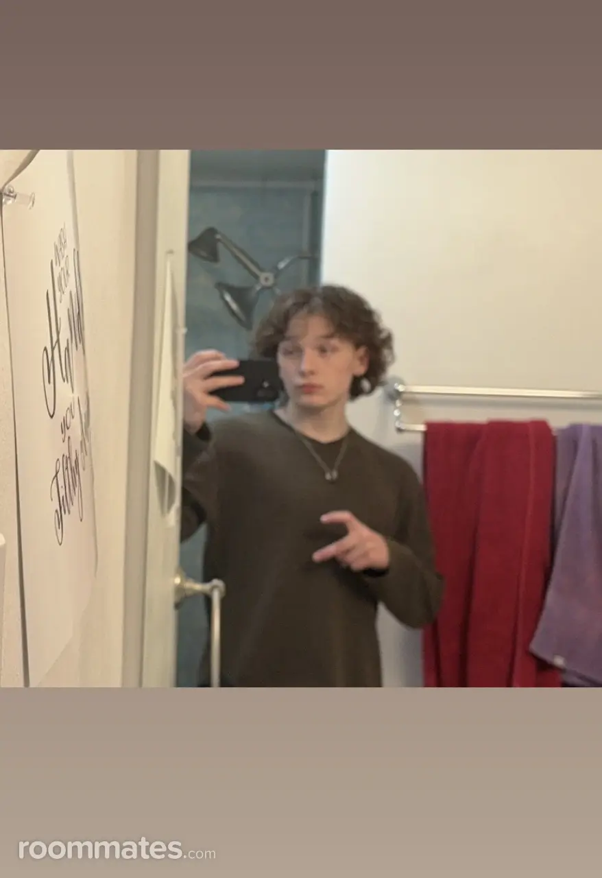 Profile photo 2 of 4