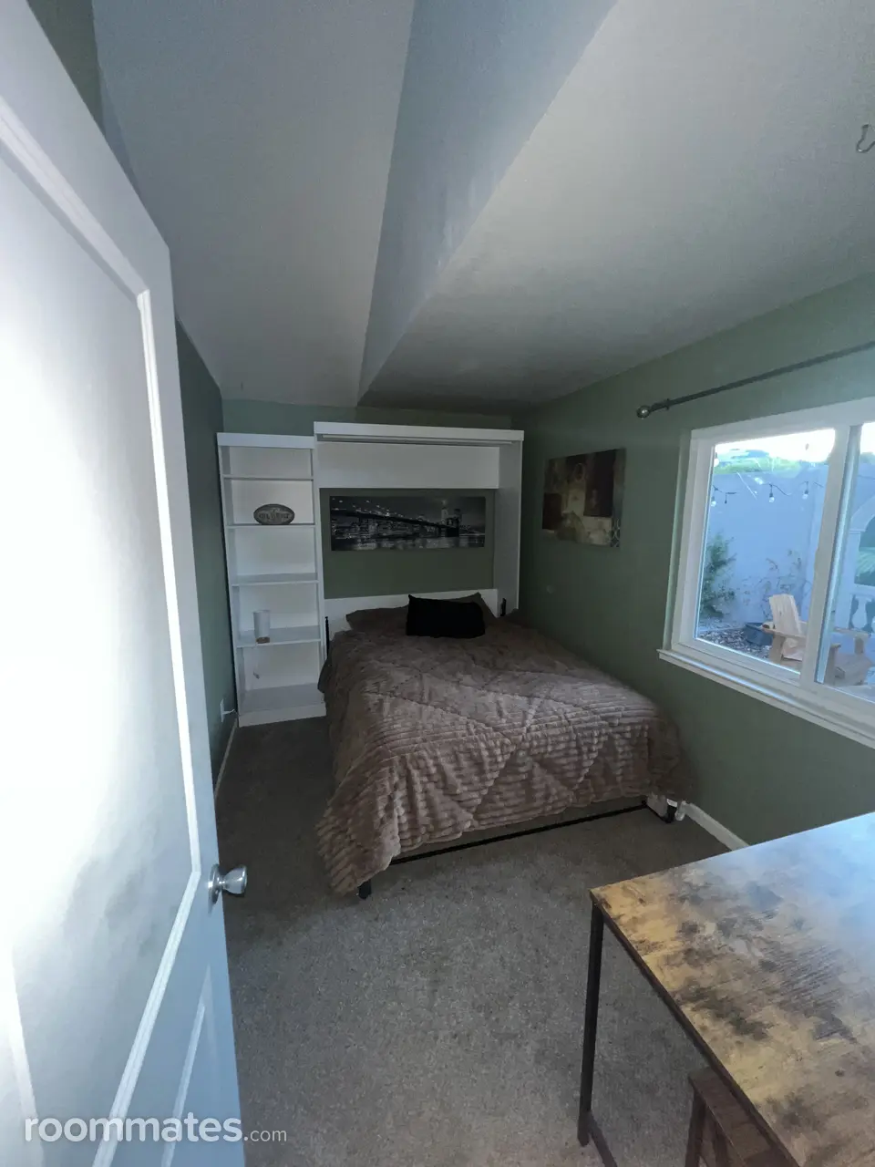 Profile photo 3 of 7