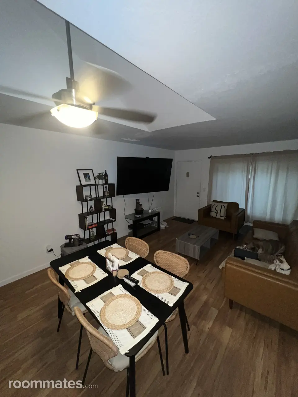 Profile photo 4 of 7