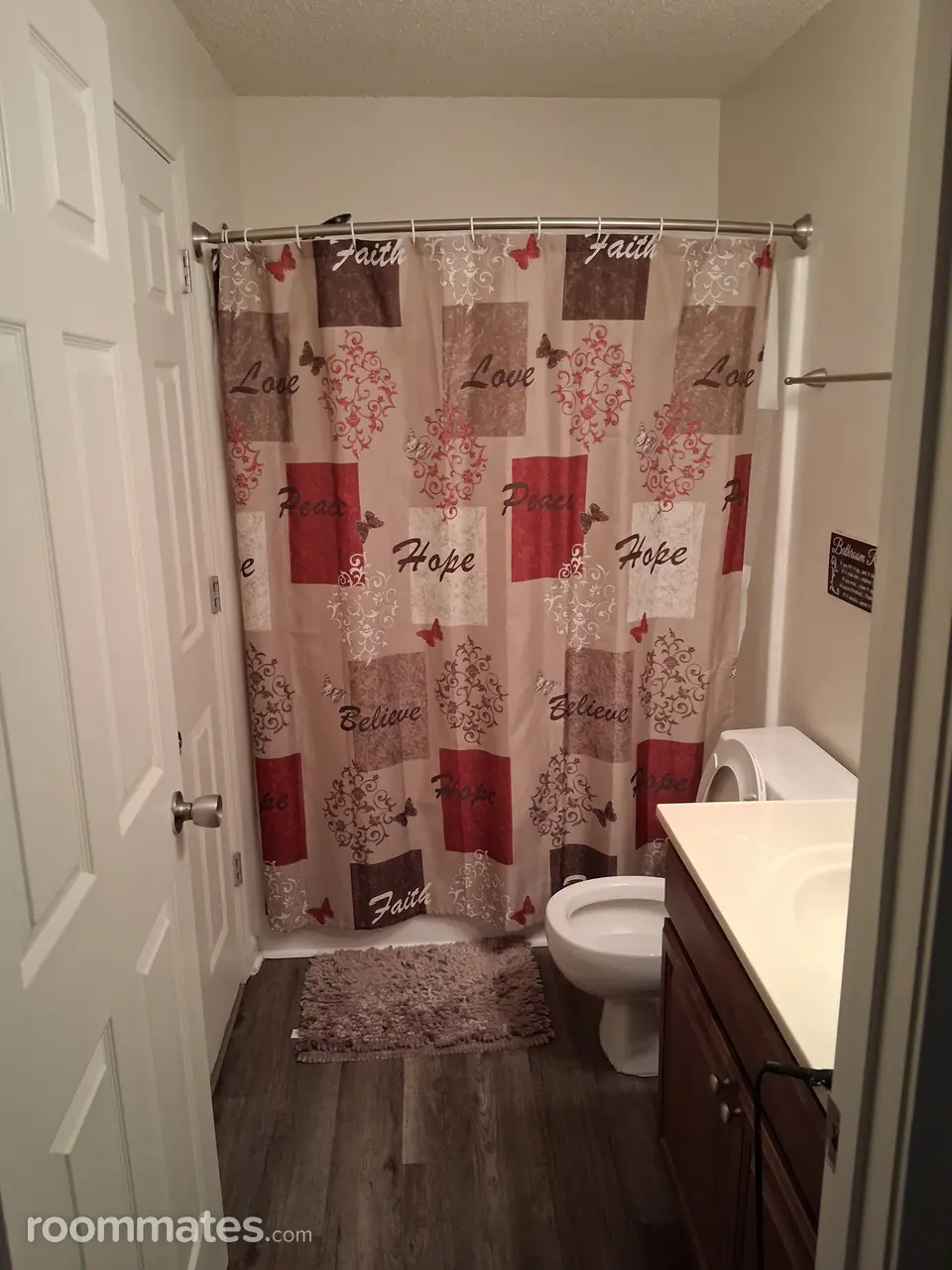 Profile photo 3 of 9