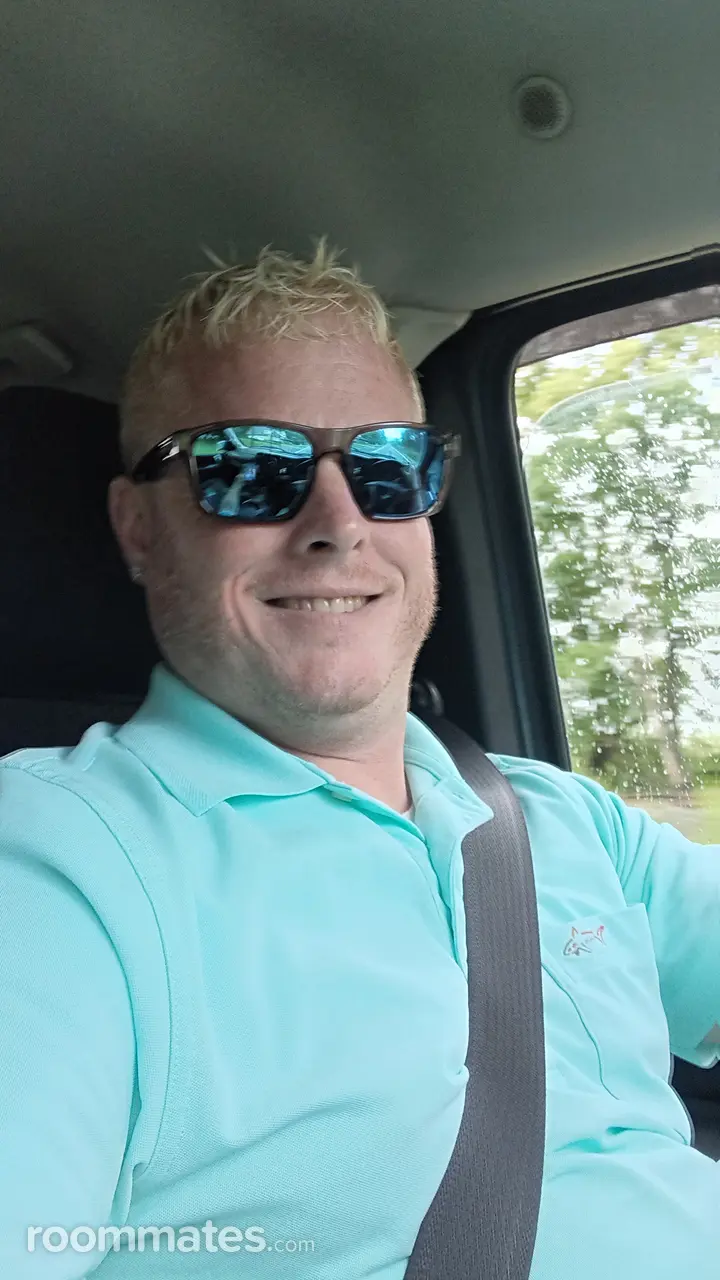 Profile photo 2 of 3