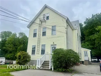 Room for rent in North Attleboro, MA $1300, house