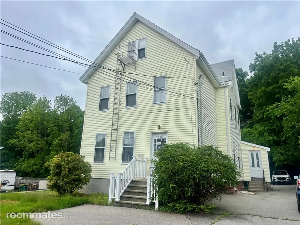 Profile photo 1 of 2