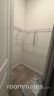 Room for rent in Land O'Lakes, FL $1100, house