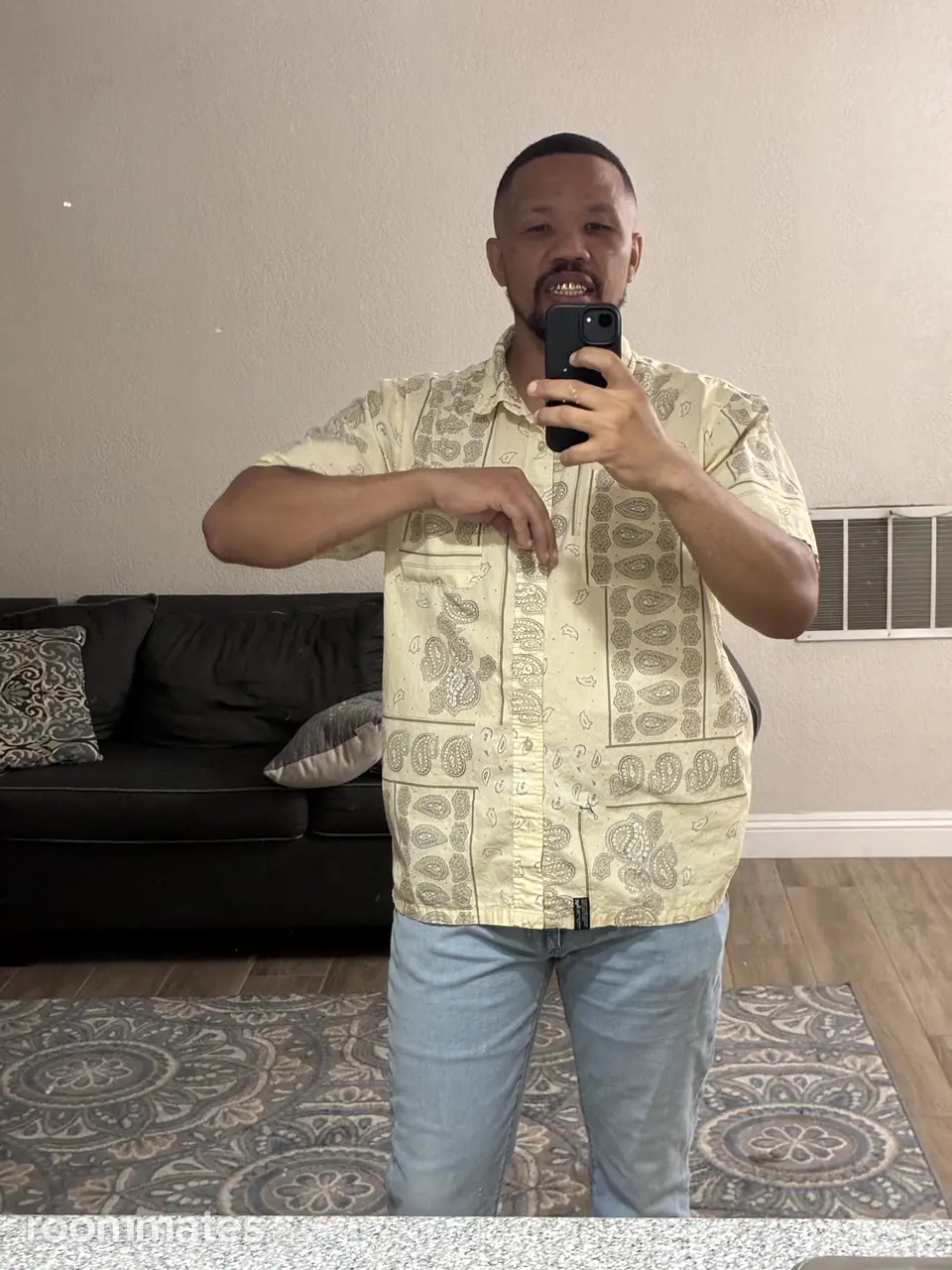 Profile photo 2 of 4