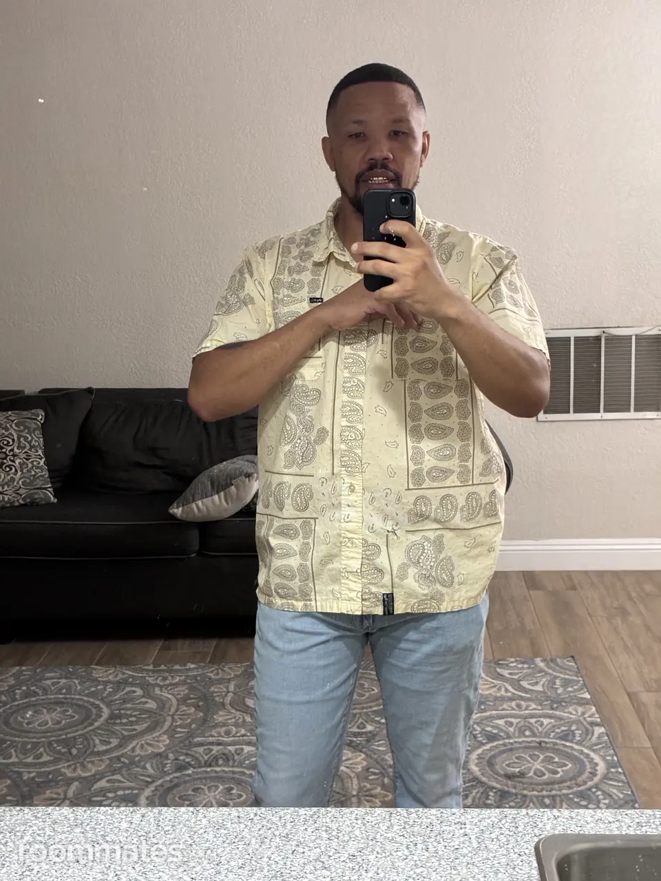 Profile photo 1 of 4