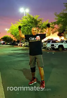 Roommate looking Fresno, CA, $700