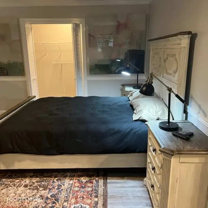 Room for rent in Daphne, AL $975, house