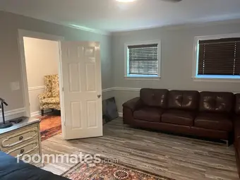 Room for rent in Daphne, AL $975, house