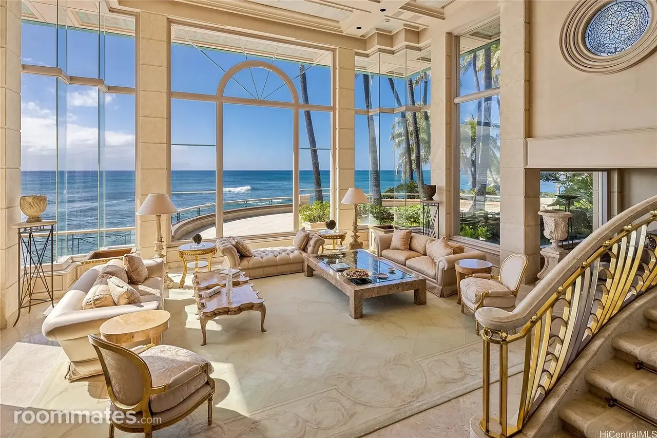 Profile photo 2 of 4