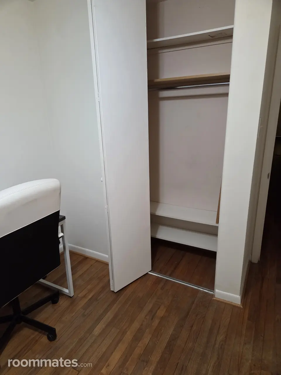 Profile photo 8 of 11