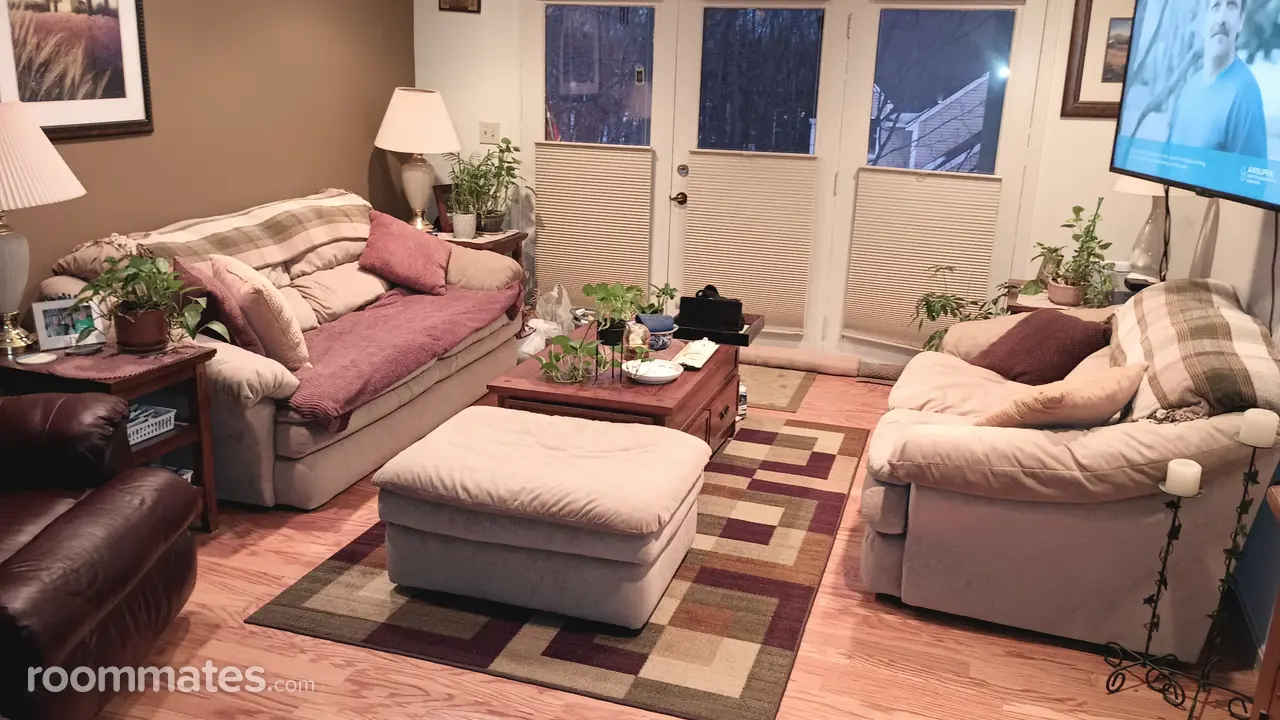 Profile photo 1 of 11