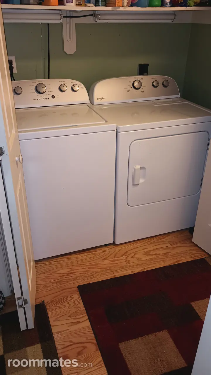 Profile photo 4 of 11