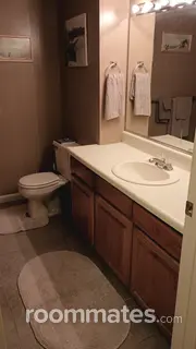 Room for rent in Manchester, NH $950, condo