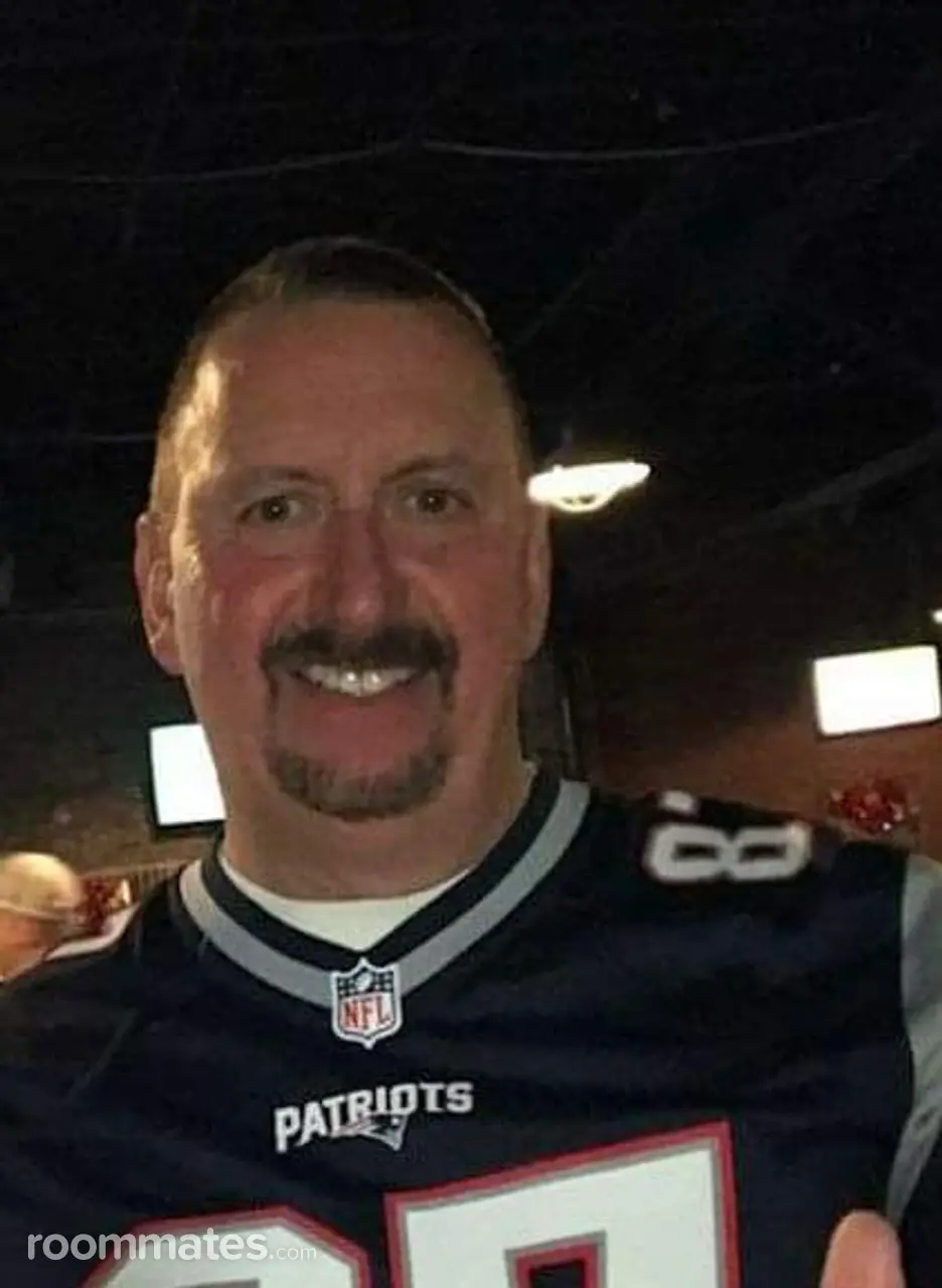 Profile photo 11 of 11