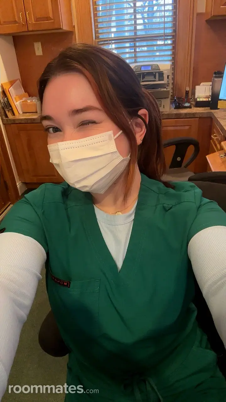 Profile photo 1 of 1