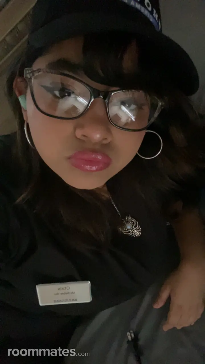 Profile photo 1 of 2