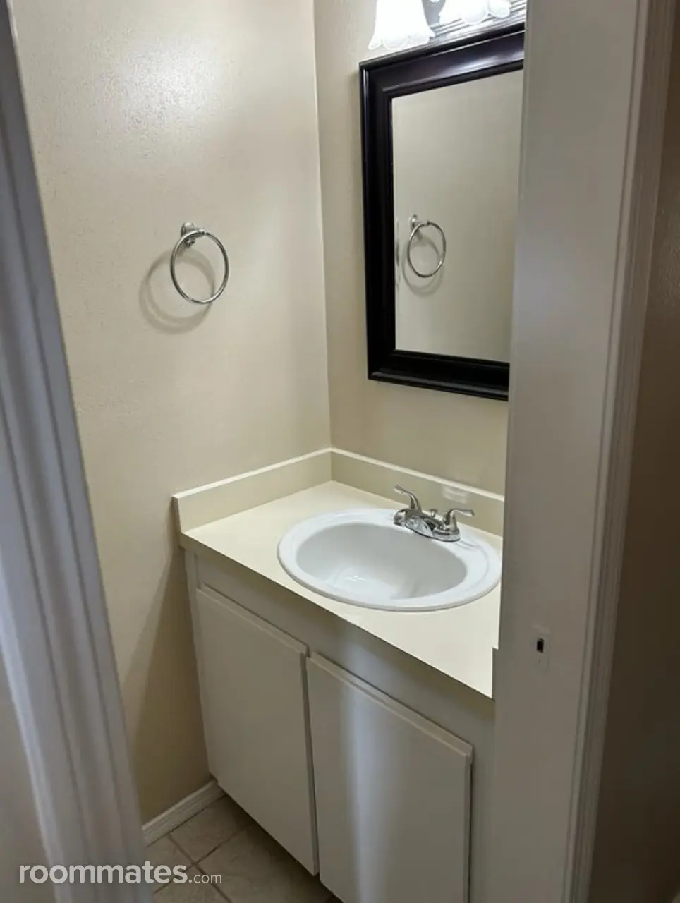 Profile photo 5 of 11