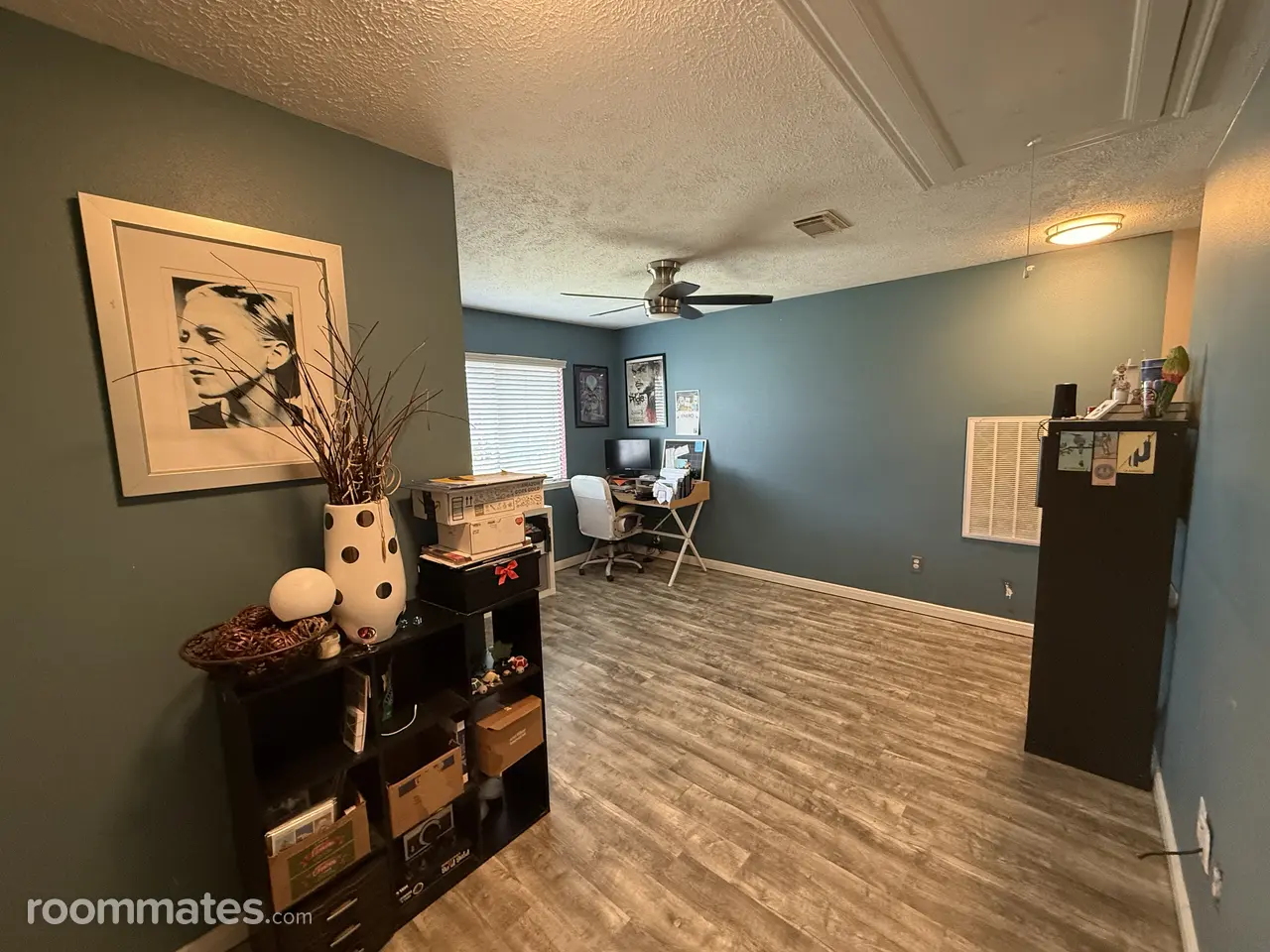 Profile photo 6 of 11