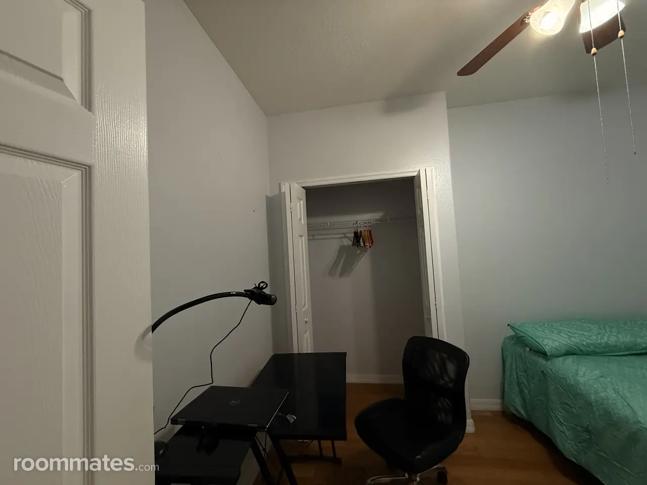 Profile photo 3 of 7