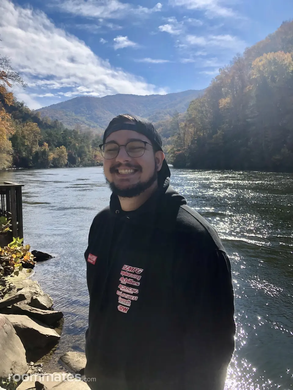 Profile photo 5 of 5