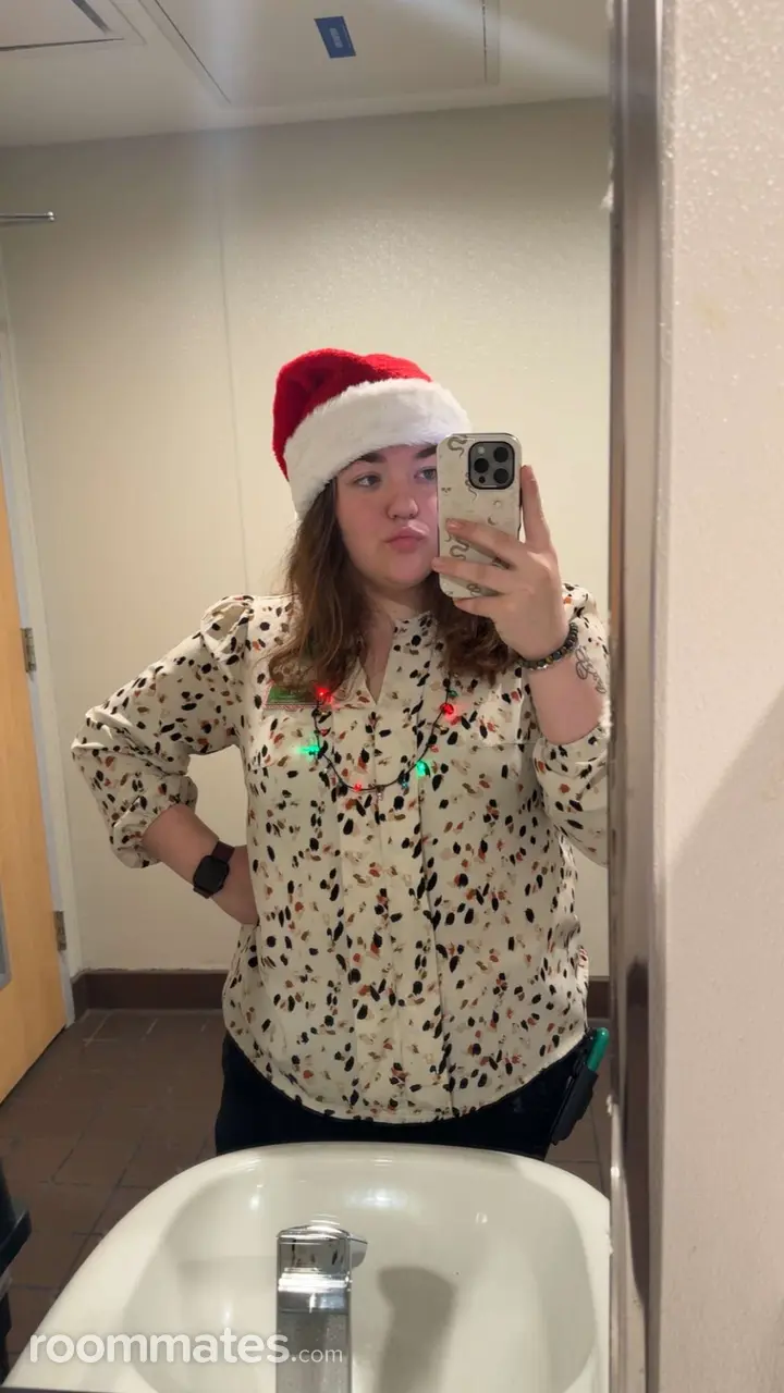 Profile photo 2 of 6