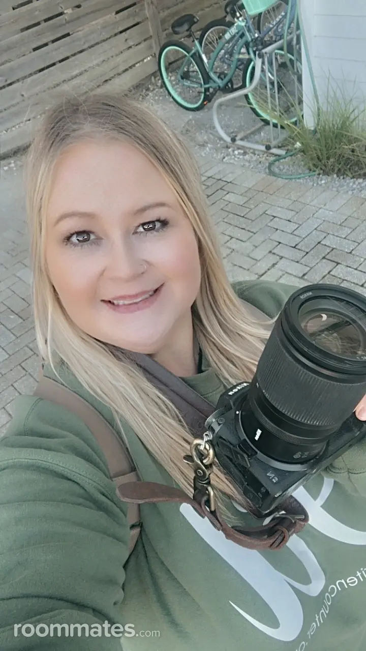 Profile photo 2 of 6