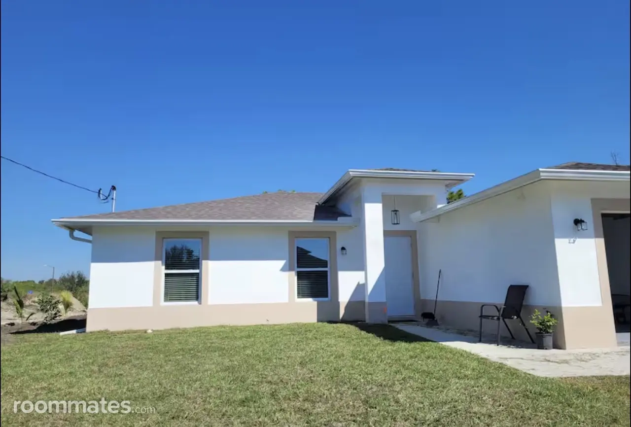 Profile photo 1 of 8