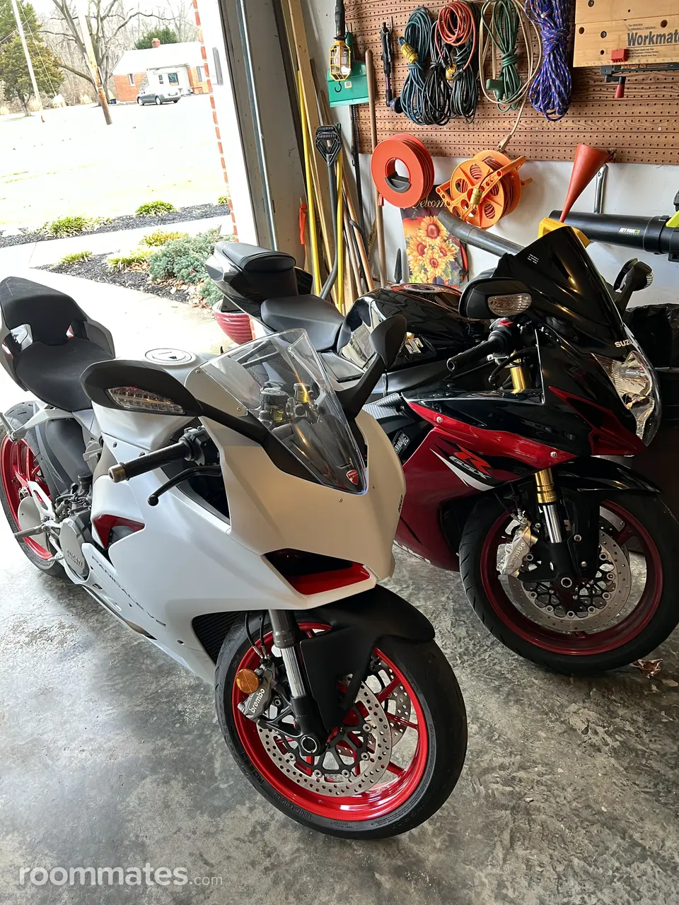 Profile photo 7 of 8