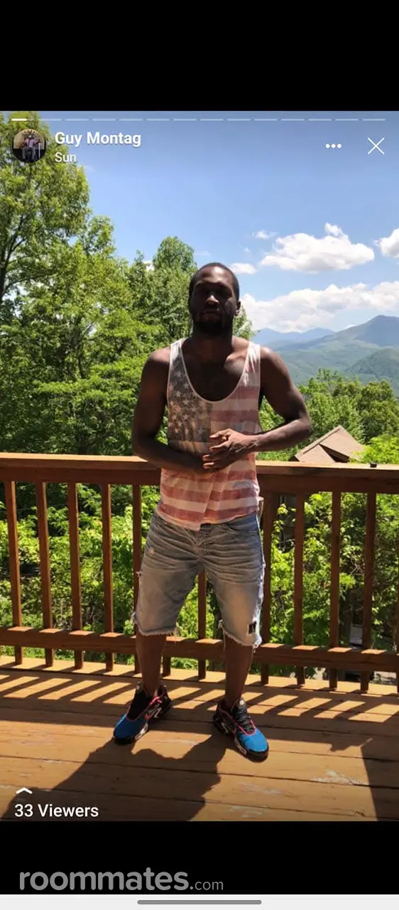 Profile photo 1 of 1